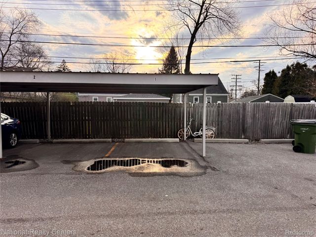 4715 Coolidge Highway 1, Royal Oak, MI 48073