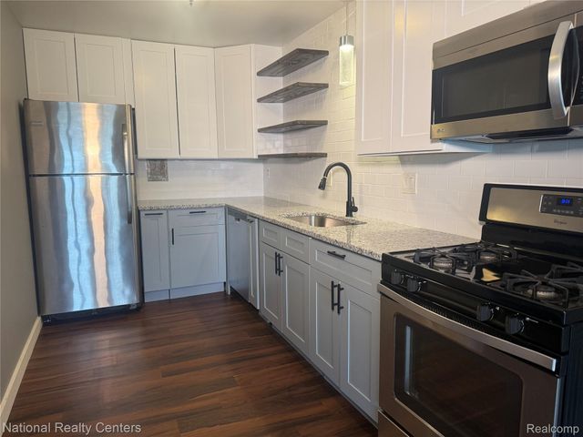 4715 Coolidge Highway 1, Royal Oak, MI 48073