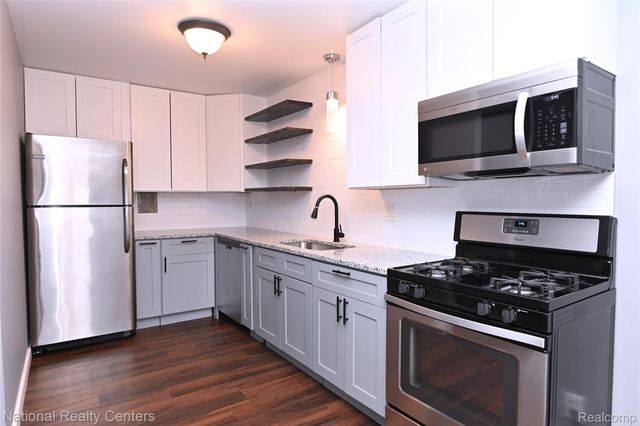 4715 Coolidge Highway 1, Royal Oak, MI 48073