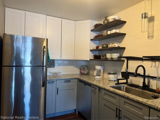 4715 Coolidge Highway 1, Royal Oak, MI 48073