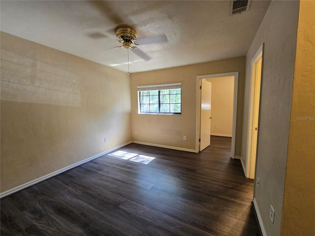 842 SW 55TH TERRACE, Gainesville, FL 32607