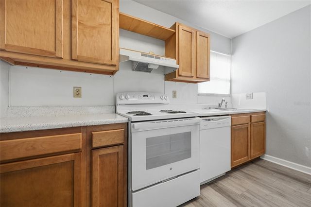 2811 SW ARCHER RD V173, Gainesville, FL 32608