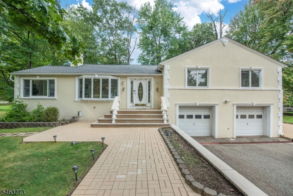 531 Mountain Ave, North Caldwell Boro, NJ 07006 — photo 2
