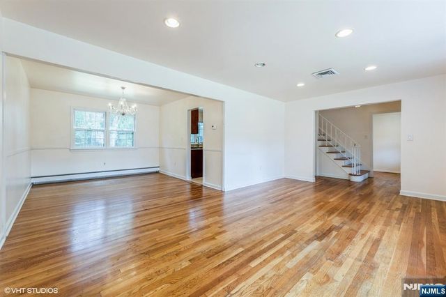 275 Taft Court, Paramus, NJ 07652