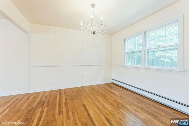 275 Taft Court, Paramus, NJ 07652