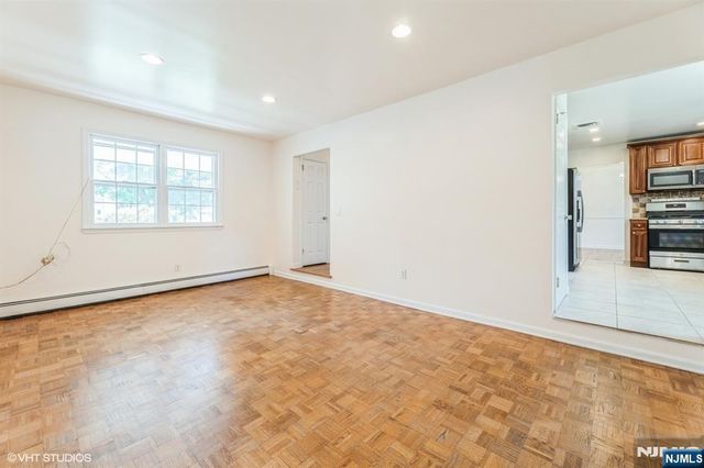 275 Taft Court, Paramus, NJ 07652