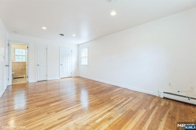 275 Taft Court, Paramus, NJ 07652