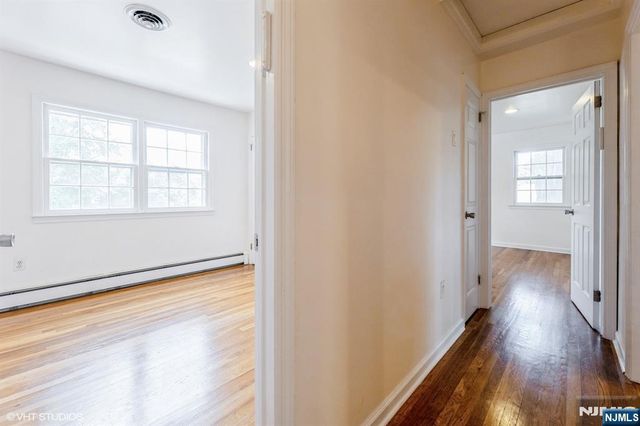 275 Taft Court, Paramus, NJ 07652