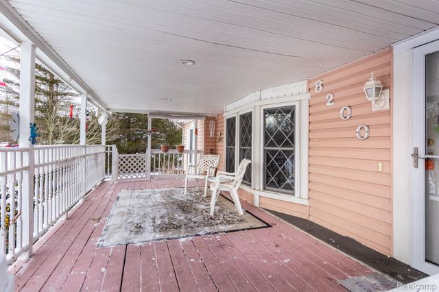 8200 Oakville Waltz Road, Belleville, MI 48111