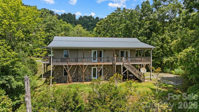 1268 Coon Creek Road, Franklin, NC 28734
