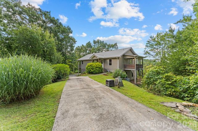 1268 Coon Creek Road, Franklin, NC 28734