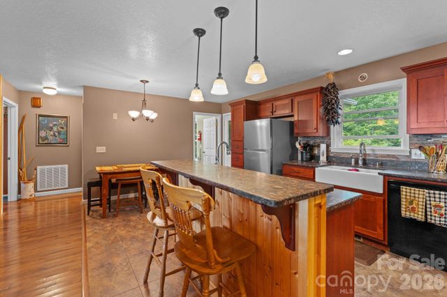 1268 Coon Creek Road, Franklin, NC 28734