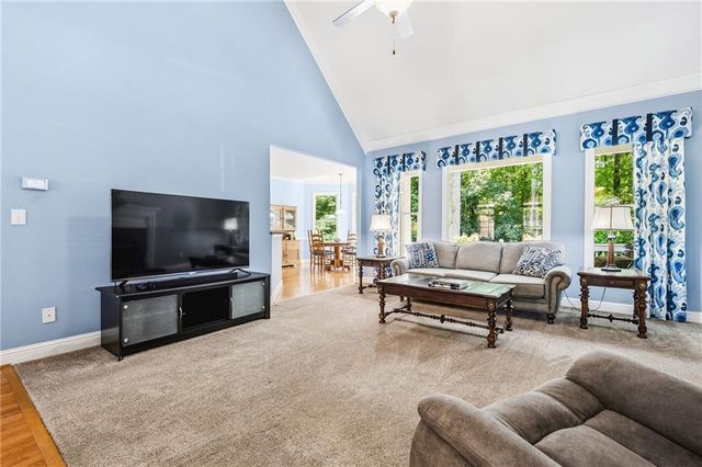 3240 Creek Trace W, Powder Springs, GA 30127