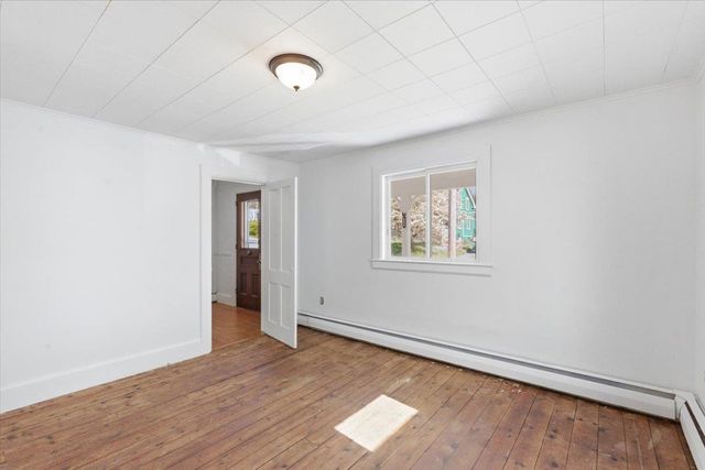 8 West Street, Bennington, VT 05257