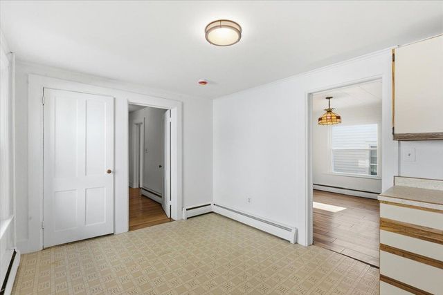 8 West Street, Bennington, VT 05257