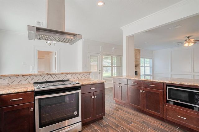 2334 Rushbrook Drive, Missouri City, TX 77489