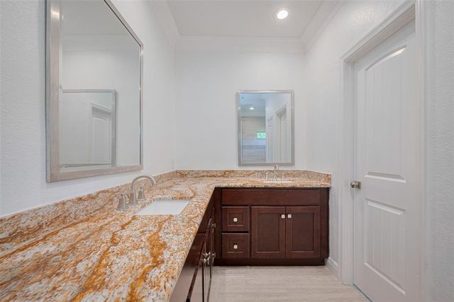 2334 Rushbrook Drive, Missouri City, TX 77489