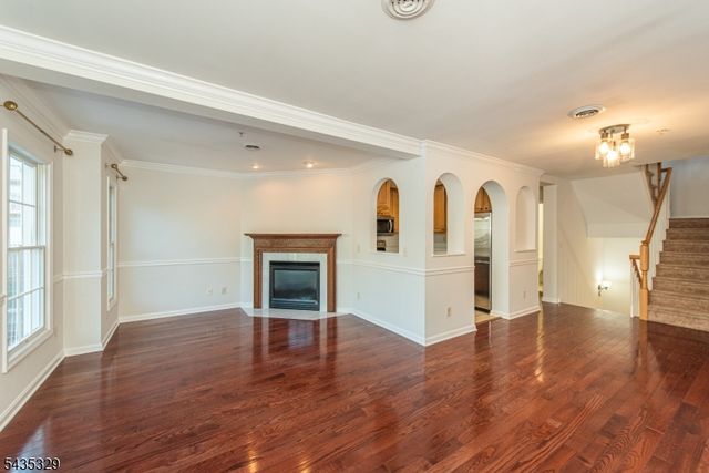 91 Roseland Ave C4, Caldwell Boro Twp., NJ 07006