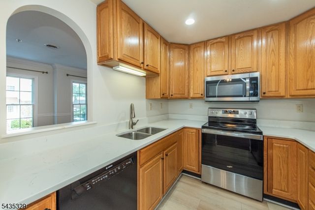 91 Roseland Ave C4, Caldwell Boro Twp., NJ 07006