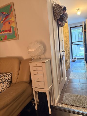 303 121st Street 116, College Point, NY 11356