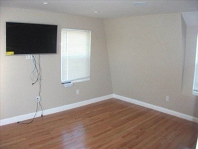 31 Riverbank, Quincy, MA 02169