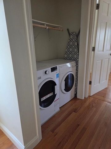 31 Riverbank, Quincy, MA 02169