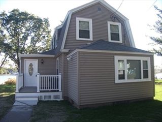 31 Riverbank, Quincy, MA 02169