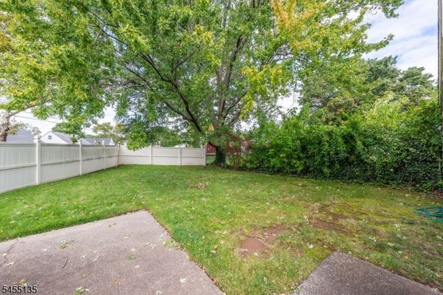 36 Olga B Ter, Clifton City, NJ 07013