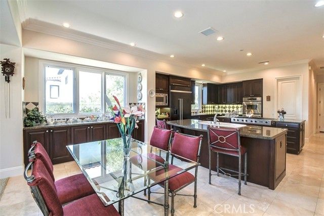 19 Rosana Way, Laguna Hills, CA 92679