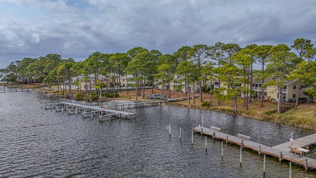 6903 N Lagoon Drive APT 52, Panama City Beach, FL 32408
