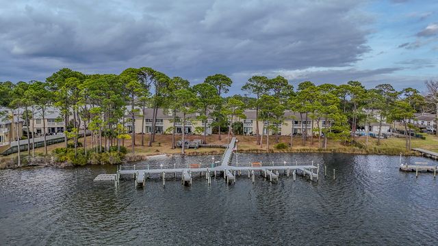 6903 N Lagoon Drive APT 52, Panama City Beach, FL 32408