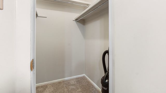 6903 N Lagoon Drive APT 52, Panama City Beach, FL 32408