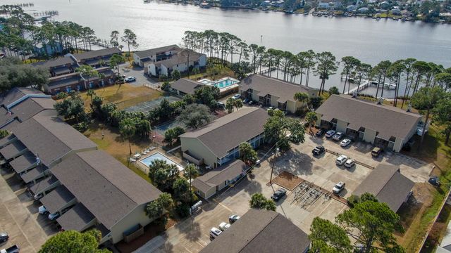 6903 N Lagoon Drive APT 52, Panama City Beach, FL 32408