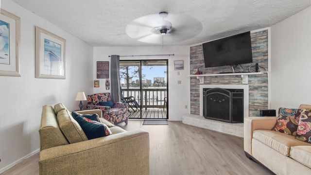 6903 N Lagoon Drive APT 52, Panama City Beach, FL 32408