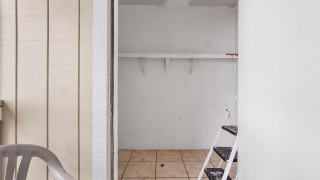 6903 N Lagoon Drive APT 52, Panama City Beach, FL 32408