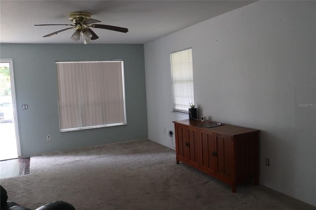 6870 SW 206TH AVENUE, Dunnellon, FL 34431