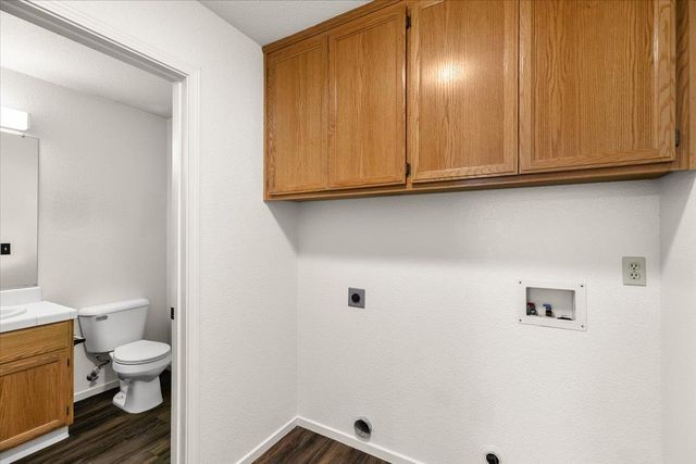 1225 Lilac St, Lodi, CA 95242