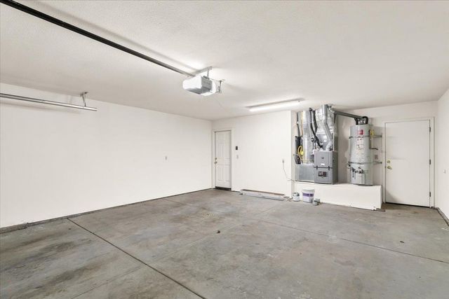 1225 Lilac St, Lodi, CA 95242