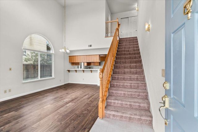 1225 Lilac St, Lodi, CA 95242