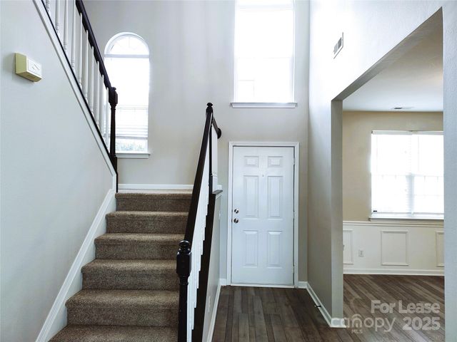 16127 Circlegreen Drive, Charlotte, NC 28273