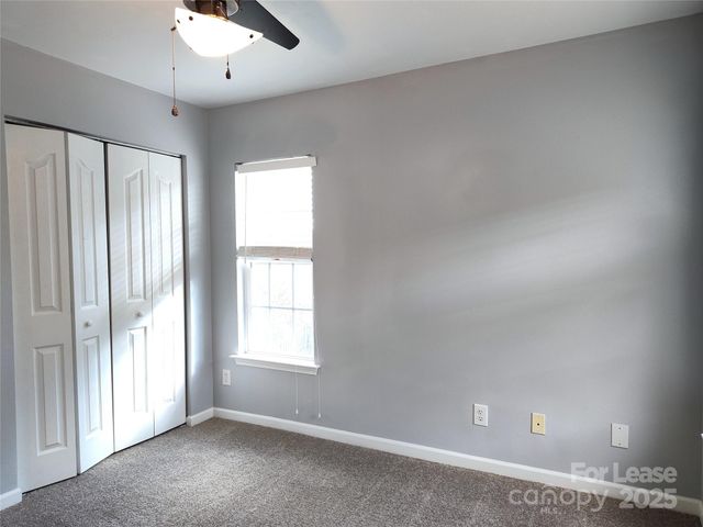 16127 Circlegreen Drive, Charlotte, NC 28273