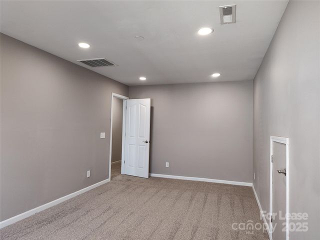 16127 Circlegreen Drive, Charlotte, NC 28273