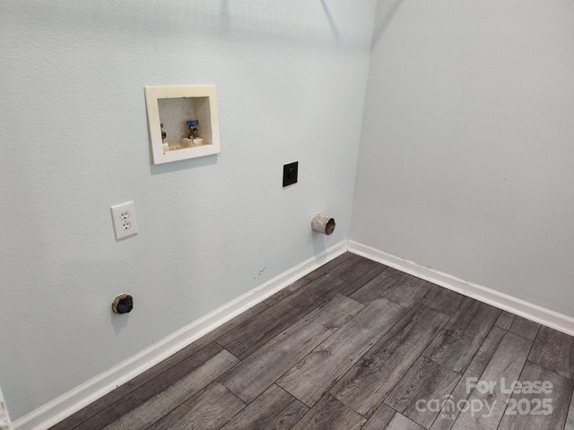 16127 Circlegreen Drive, Charlotte, NC 28273