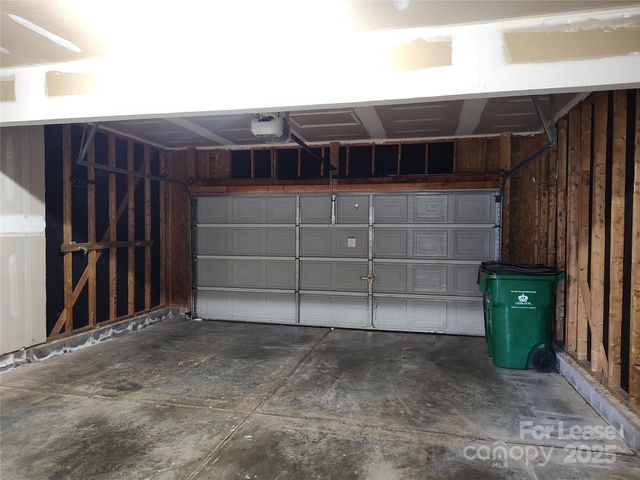 16127 Circlegreen Drive, Charlotte, NC 28273