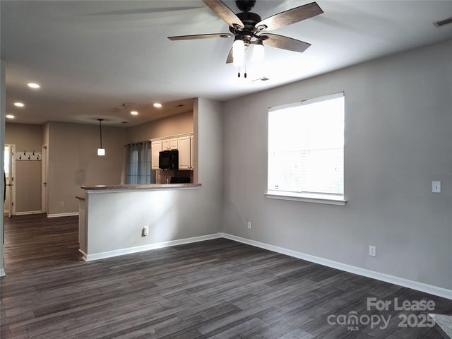 16127 Circlegreen Drive, Charlotte, NC 28273