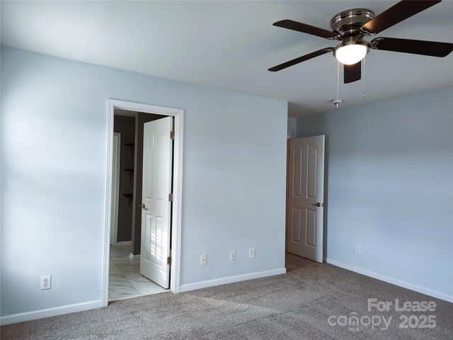 16127 Circlegreen Drive, Charlotte, NC 28273