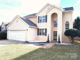 16127 Circlegreen Drive, Charlotte, NC 28273