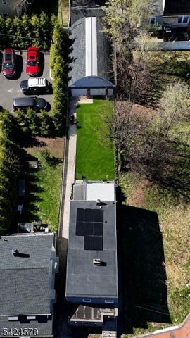 3 Laurel Ave, Maplewood Twp., NJ 07040