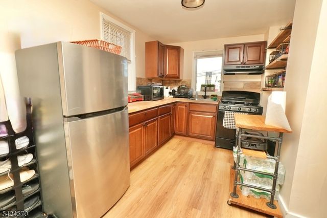 3 Laurel Ave, Maplewood Twp., NJ 07040