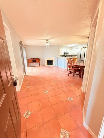 2300 Old Spanish Trail 1118, Houston, TX 77054
